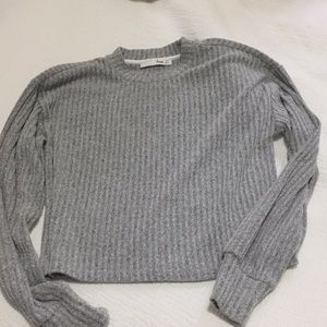 Aritzia long sleeve knit shirt